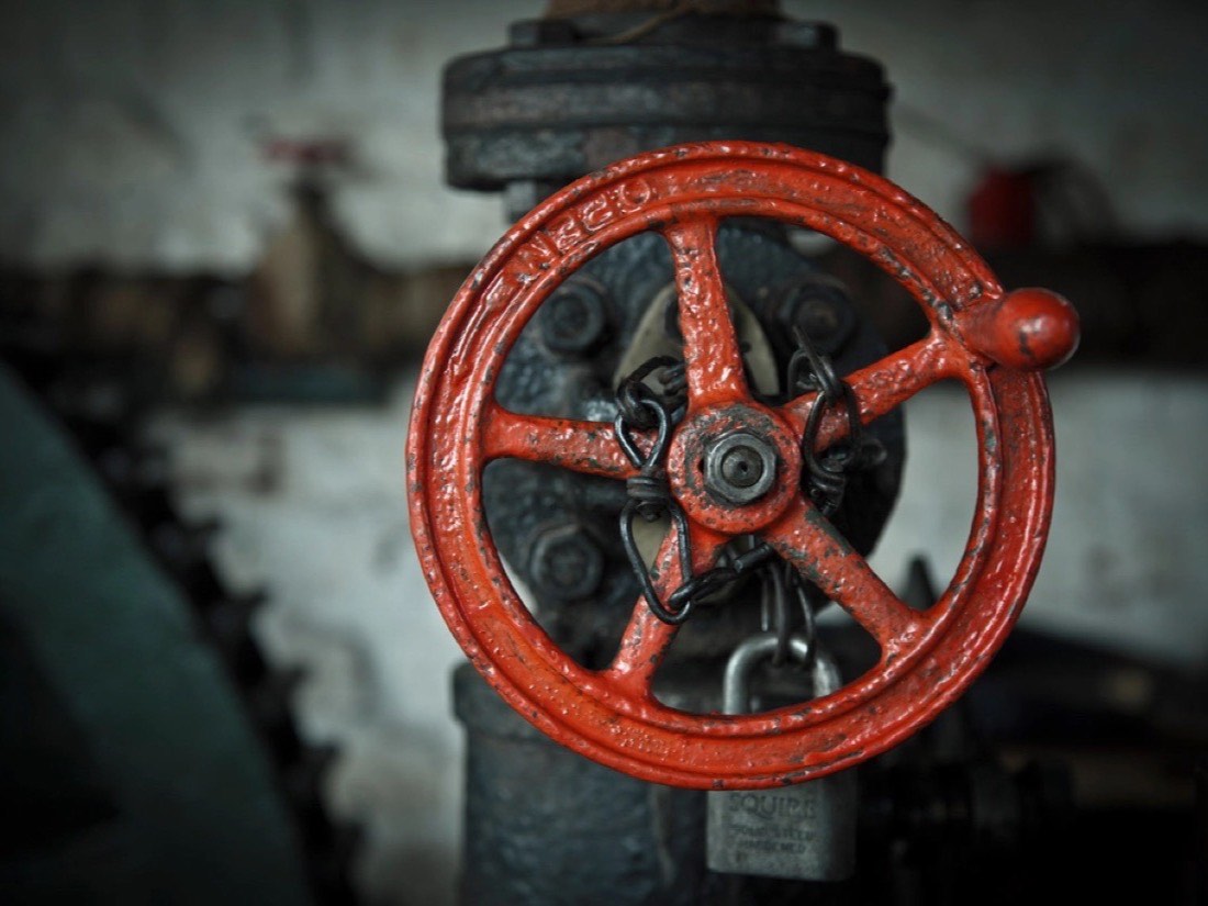 Marine valves and deck fittings