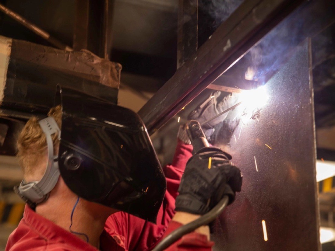 Workshop, welding and motor repairing